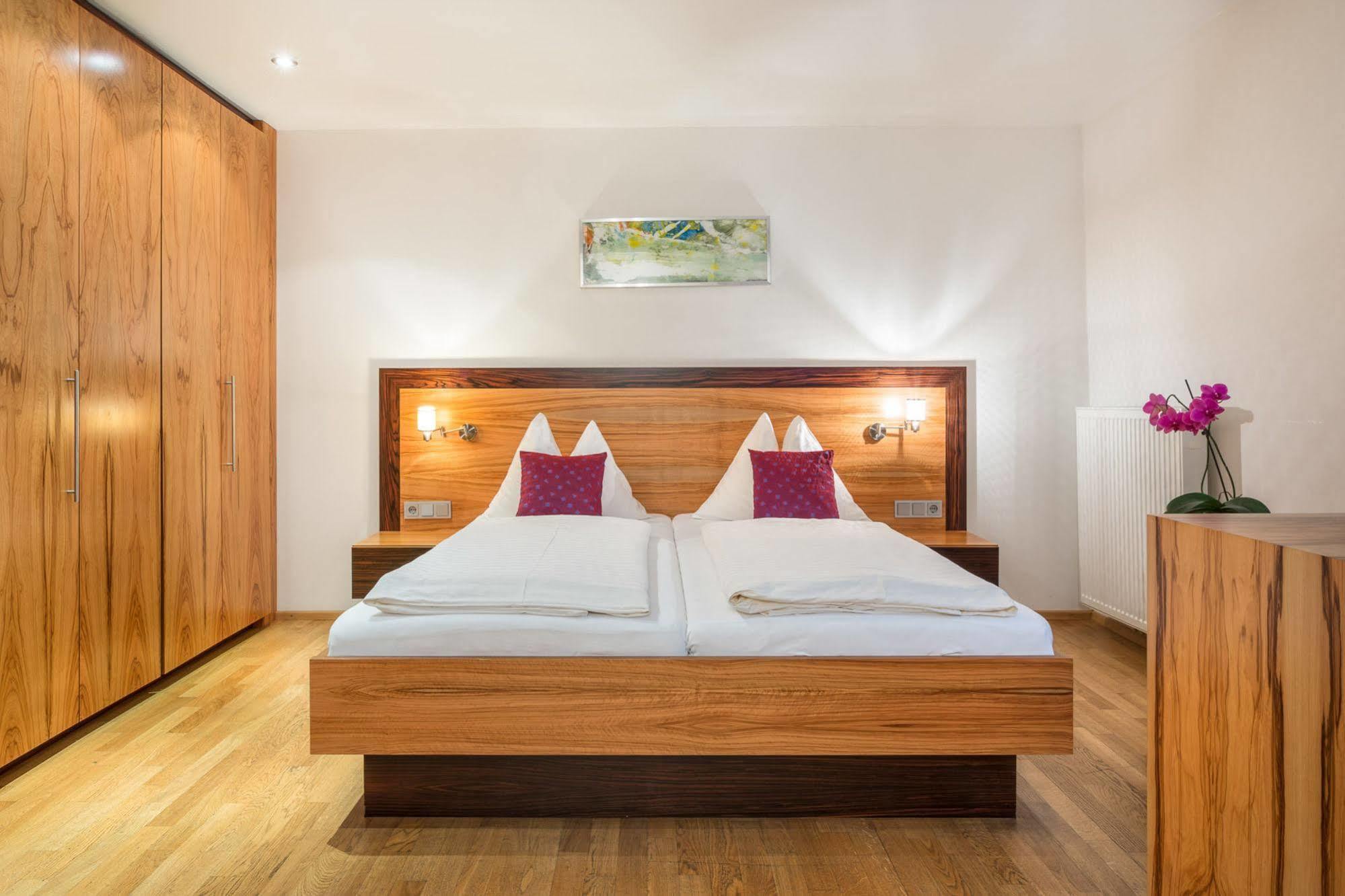 צל-אם-זי Hotel Badhaus מראה חיצוני תמונה
